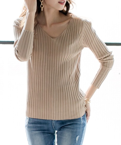 Julia Boutique(ジュリアブティック)の「ネックが選べるベーシックリブニットトップス/20510(ニット/セーター・レディース・ホワイト系その他/ブラック系その他/ベージュ系その他/レッド系その他/ホワイト系その他2/ブラック系その他2/ベージュ系その他2/レッド系その他2/ブラウン系その他/パープル系その他2/ブラウン系その他2/パープル系その他/グリーン系その他/ベージュ系1/ベージュ系2/イエロー系その他/グリーン系その他2/イエロー系その他2・ONE)」の8枚目の写真