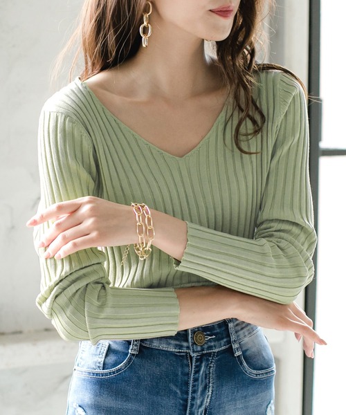 Julia Boutique(ジュリアブティック)の「ネックが選べるベーシックリブニットトップス/20510(ニット/セーター・レディース・ホワイト系その他/ブラック系その他/ベージュ系その他/レッド系その他/ホワイト系その他2/ブラック系その他2/ベージュ系その他2/レッド系その他2/ブラウン系その他/パープル系その他2/ブラウン系その他2/パープル系その他/グリーン系その他/ベージュ系1/ベージュ系2/イエロー系その他/グリーン系その他2/イエロー系その他2・ONE)」の12枚目の写真