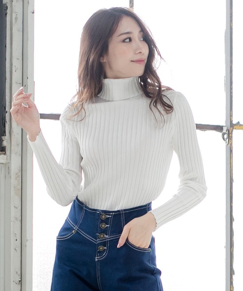 Julia Boutique(ジュリアブティック)の「ネックが選べるベーシックリブニットトップス/20510(ニット/セーター・レディース・ホワイト系その他/ブラック系その他/ベージュ系その他/レッド系その他/ホワイト系その他2/ブラック系その他2/ベージュ系その他2/レッド系その他2/ブラウン系その他/パープル系その他2/ブラウン系その他2/パープル系その他/グリーン系その他/ベージュ系1/ベージュ系2/イエロー系その他/グリーン系その他2/イエロー系その他2・ONE)」の4枚目の写真