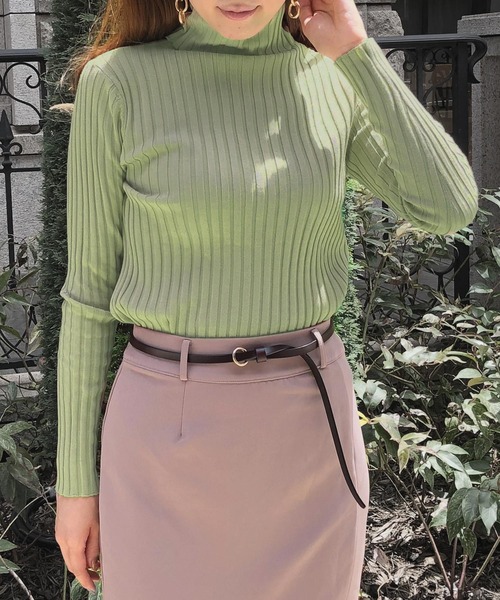 Julia Boutique(ジュリアブティック)の「ネックが選べるベーシックリブニットトップス/20510(ニット/セーター・レディース・ホワイト系その他/ブラック系その他/ベージュ系その他/レッド系その他/ホワイト系その他2/ブラック系その他2/ベージュ系その他2/レッド系その他2/ブラウン系その他/パープル系その他2/ブラウン系その他2/パープル系その他/グリーン系その他/ベージュ系1/ベージュ系2/イエロー系その他/グリーン系その他2/イエロー系その他2・ONE)」の13枚目の写真