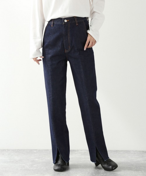 LOWRYS FARM（ローリーズファーム）の「ＣＯＮＥフロントスリットデニムパンツ　926721（デニムパンツ・レディース・ワンウォッシュ・SMALL/MEDIUM/LARGE）」の3枚目の写真