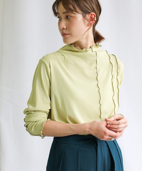 select MOCA(セレクトモカ)の「ボトルネックアシンメトリーメロートップス(Tシャツ/カットソー・レディース・ブラック/ブルー/ライトグリーン・FREE)」の8枚目の写真
