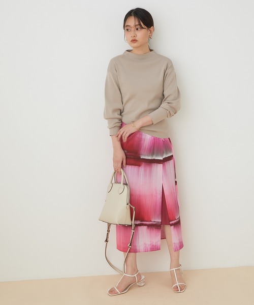 ADAM ET ROPE'(アダムエロペ)の「【アウトレット店舗・WEB限定】エコベロ総針プルオーバー(ニット/セーター・レディース・ブラック/ベージュ/クリーム・FREE)」の11枚目の写真
