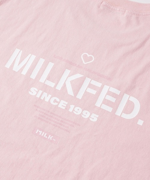 MILKFED.(ミルクフェド)の「S/S TEE EMBROIDERED BAR AND HEART/バックプリント ロゴ半袖Tシャツ(Tシャツ/カットソー・レディース・ライトパープル/ベージュ/ライトピンク/グリーン/ホワイト/チャコールグレー/オフホワイト/ブラック・MEDIUM/SMALL)」の21枚目の写真