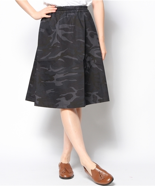 CIAOPANIC(チャオパニック)の「【Ciaopanic】カモプリントフレアスカート(スカート・レディース・ネイビー/グリーン/カーキ・FREE)」の3枚目の写真