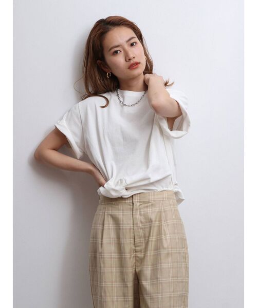 Ungrid（アングリッド）の「ツイストショートTee（Tシャツ/カットソー・レディース・オフホワイト/イエロー/パープル・FREE）」の8枚目の写真