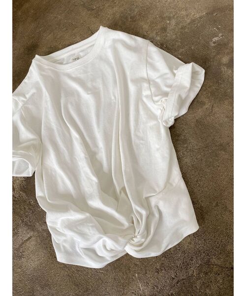 Ungrid（アングリッド）の「ツイストショートTee（Tシャツ/カットソー・レディース・オフホワイト/イエロー/パープル・FREE）」の17枚目の写真