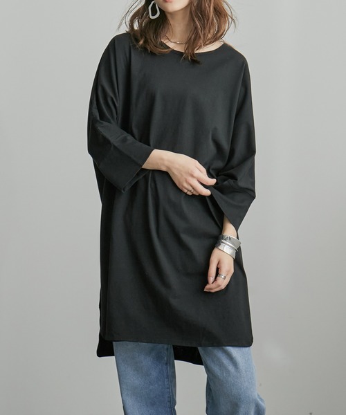 Fashion Letter（ファッションレター）の「ラウンドネックチュニック（Tシャツ/カットソー・レディース・グレイッシュベージュ/ブラック/オフホワイト・M/4L/LL）」の2枚目の写真