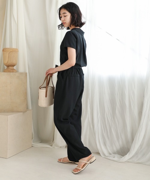 Bab（バブ）の「【WEB限定】オープンカラージャンプスーツ（つなぎ/オールインワン・レディース・ブラック/ベージュ/ナチュラル・38）」の12枚目の写真