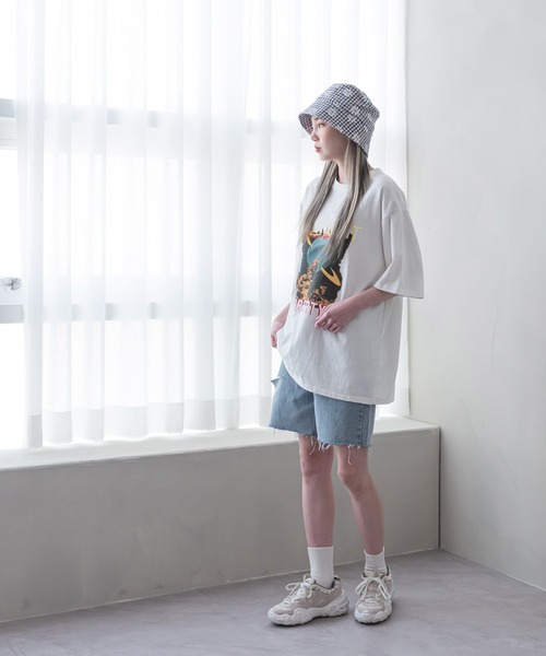 UNE MANSION（ユヌマンション）の「ミッドナイトプリント半袖Tシャツ（Tシャツ/カットソー・レディース・ベージュ/アイボリー/ブラック・FREE）」の15枚目の写真