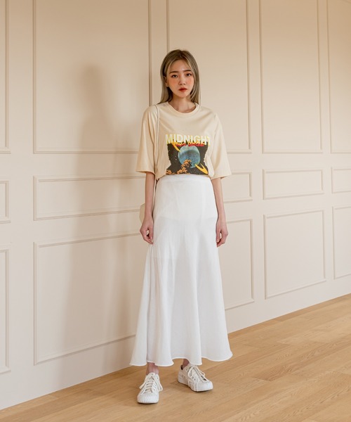 UNE MANSION（ユヌマンション）の「ミッドナイトプリント半袖Tシャツ（Tシャツ/カットソー・レディース・ベージュ/アイボリー/ブラック・FREE）」の9枚目の写真