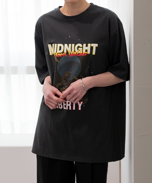 UNE MANSION（ユヌマンション）の「ミッドナイトプリント半袖Tシャツ（Tシャツ/カットソー・レディース・ベージュ/アイボリー/ブラック・FREE）」の14枚目の写真