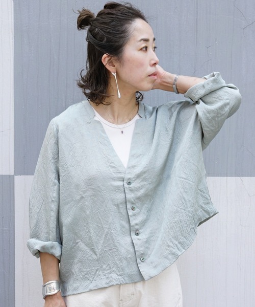 DROIT BELLO（ドロイトベロ）の「DROIT BELLO（ドロイトベロ）アセテートシャツジャケット（シャツ/ブラウス・レディース・ブラック/ミント・FREE）」の2枚目の写真