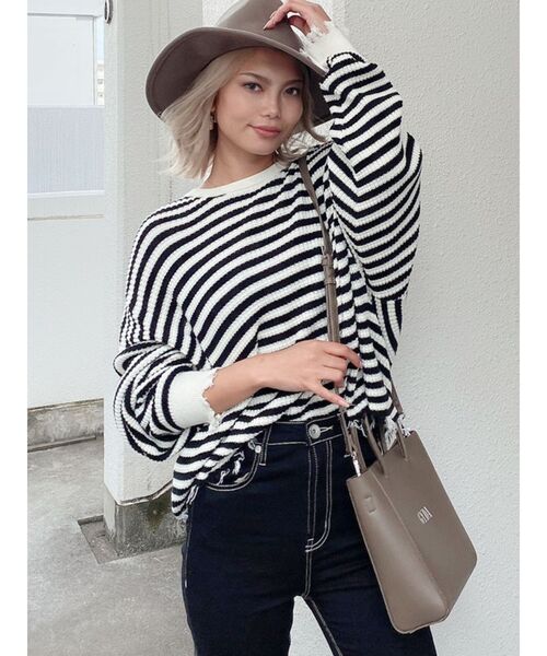 GYDA（ジェイダ）の「ダメージワッフルドルマンニット TOPS（ニット/セーター・レディース・ブラック/オフホワイト/その他1・FREE）」の17枚目の写真