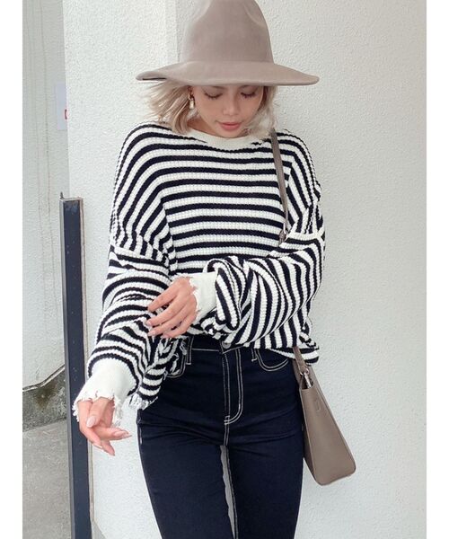 GYDA（ジェイダ）の「ダメージワッフルドルマンニット TOPS（ニット/セーター・レディース・ブラック/オフホワイト/その他1・FREE）」の18枚目の写真