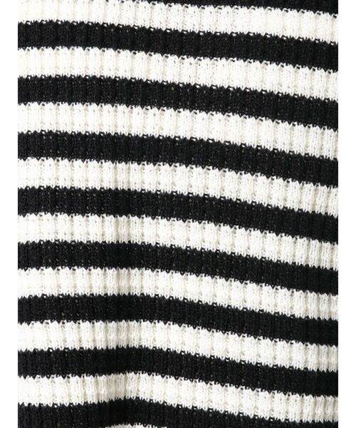 GYDA（ジェイダ）の「ダメージワッフルドルマンニット TOPS（ニット/セーター・レディース・ブラック/オフホワイト/その他1・FREE）」の12枚目の写真