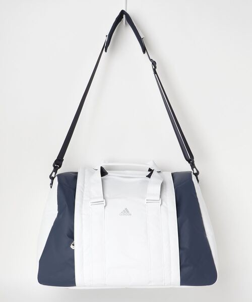 adidas（アディダス）の「シルバーロゴ リサイクル ダッフルバッグ