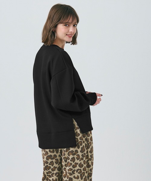 coca（coca）（コカ）の「＼新色登場／カバー力120％！ハリ感ダンボールプルオーバー（スウェット・レディース・チャコールグレー/アイボリー/グレー系その他/ネイビー/ブラック/グリーン/ベージュ/ブルー/ライトグリーン/パープル/ピンク/ダークベージュ/ホワイト/ライトベージュ/チャコール・M/L）」の20枚目の写真