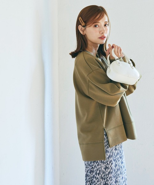 coca（coca）（コカ）の「＼新色登場／カバー力120％！ハリ感ダンボールプルオーバー（スウェット・レディース・チャコールグレー/アイボリー/グレー系その他/ネイビー/ブラック/グリーン/ベージュ/ブルー/ライトグリーン/パープル/ピンク/ダークベージュ/ホワイト/ライトベージュ/チャコール・M/L）」の16枚目の写真