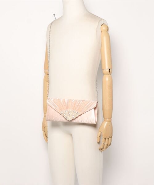 LUGG NAGG（ラグナグ）の「シャーププリーツパールビジューパーティークラッチバッグ（クラッチバッグ・レディース・グレー/ブラック/ピンク/ベージュ/レッド・FREE）」の14枚目の写真