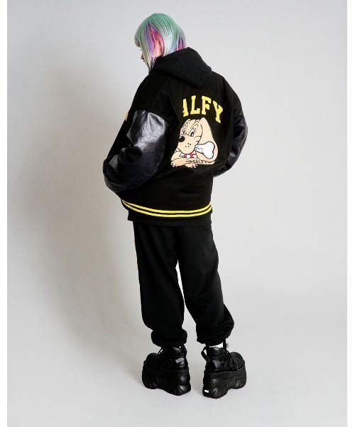 GALFY（ガルフィー）の「【GALFY】わんわん大学JKT（スタジャン・レディース・ブラック/レッド/ネイビー・FREE）」の11枚目の写真