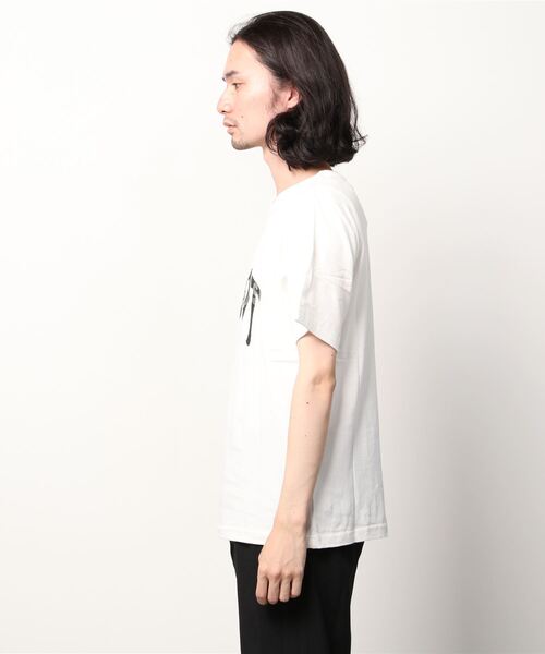 RIOT FACETASM（ライオットファセッタズム）の「【RIOT FACETASM】RIOT LOGO TEE（Tシャツ/カットソー・メンズ・ブラック/ホワイト/ブルー・MEDIUM/LARGE）」の4枚目の写真