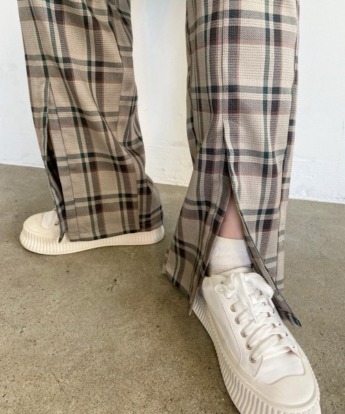 nemne store（ネンネストア）の「ゆるっと生きるセンターシームアソートスラックス（スラックス・レディース・ブラウン/グリーン/グレー系/ベージュ系・SMALL/MEDIUM）」の21枚目の写真