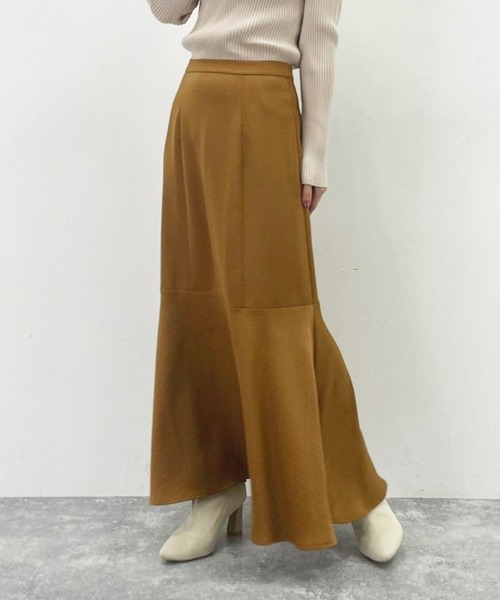 Andemiu（アンデミュウ）の「キリカエマーメイドスカート255204（スカート・レディース・ブラウン/ブルー/ピンク・SMALL/MEDIUM）」の2枚目の写真