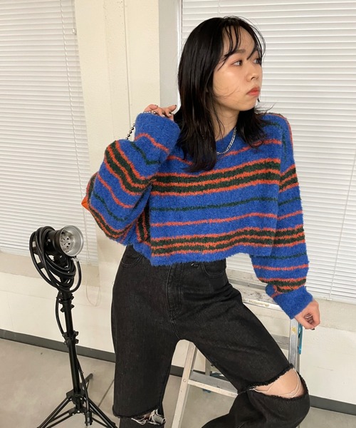 WHO'S WHO gallery(フーズフーギャラリー)の「ブークレボーダープルオーバー(ニット/セーター・レディース・ブラック/パープル/オフホワイト/ブルー・FREE)」の19枚目の写真