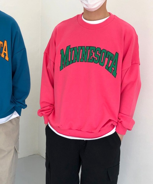NO NEED(ノーニード)の「カレッジ刺繍ロゴカラースウェットプルオーバー /オーバーサイズ/ビッグシルエット/カレッジロゴ/(スウェット・メンズ・ブラック/グリーン/パープル/ブルー/ホワイト/ピンク・フリ-)」の6枚目の写真