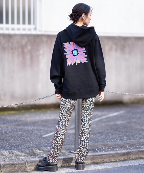 X-girl（エックスガール）の「MULTI PATTERN EASY SLIM STRAIGHT PANTS（その他パンツ・レディース・ホワイト/ブラック/ベージュ・S/M/XS）」の19枚目の写真