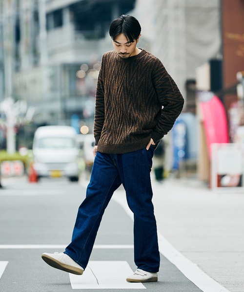 JOURNAL STANDARD(ジャーナルスタンダード)の「【GEOM PATTERN / ジオメパターン】ウール混 ジャガード クルーネック ニット(ニット/セーター・メンズ・ラベンダー/ネイビー/ブラック系その他/イエロー/カーキ・LARGE/MEDIUM)」の6枚目の写真