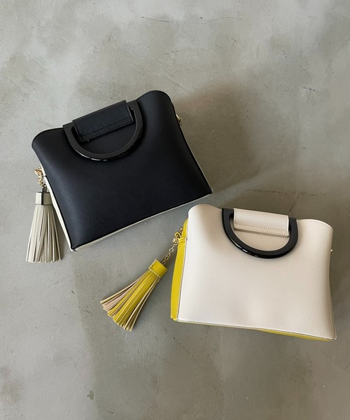 AIC.（エーアイシー）の「【再入荷】タッセル付きショルダーミニバッグ（ショルダーバッグ・レディース・ブラック/オフホワイト/ピンク/ブルー・FREE）」の7枚目の写真