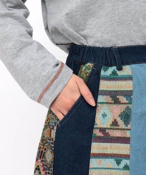 チチカカ(チチカカ)の「リメイクパッチスカート(スカート・レディース・ブルー/カーキ/アイボリー・LARGE/MEDIUM)」の18枚目の写真