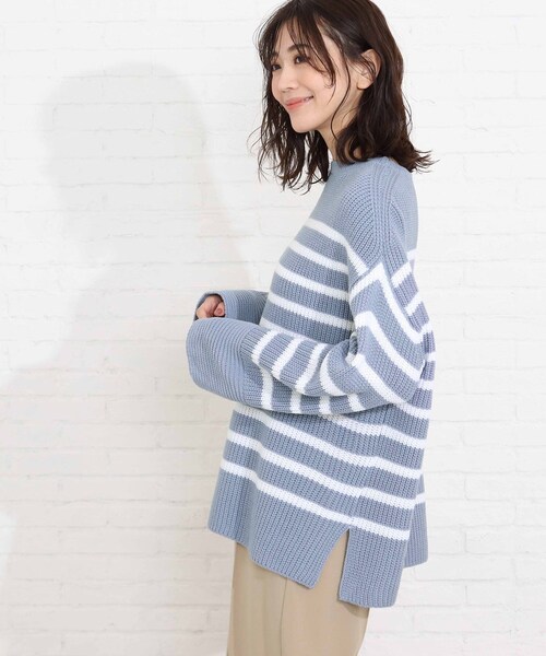 SHOO・LA・RUE（シューラルー）の「◆畦編みボーダー柄ふんわりゆるニット（ニット/セーター・レディース・ベージュ系2/ネイビー系2/ブルー系7・00）」の5枚目の写真