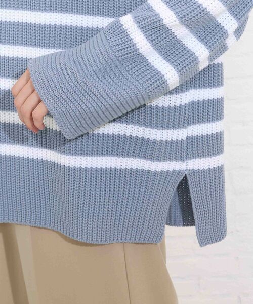 SHOO・LA・RUE（シューラルー）の「◆畦編みボーダー柄ふんわりゆるニット（ニット/セーター・レディース・ベージュ系2/ネイビー系2/ブルー系7・00）」の8枚目の写真