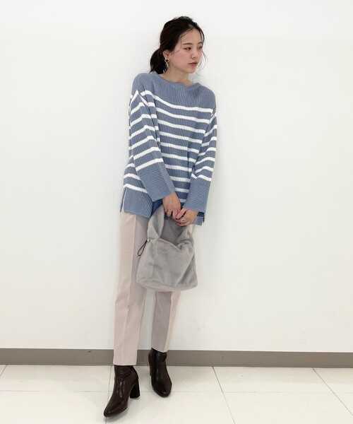 SHOO・LA・RUE（シューラルー）の「◆畦編みボーダー柄ふんわりゆるニット（ニット/セーター・レディース・ベージュ系2/ネイビー系2/ブルー系7・00）」の21枚目の写真