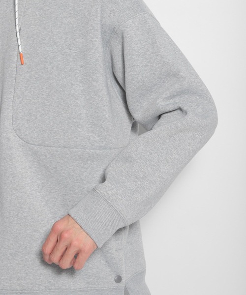 niko and...（ニコアンド）の「速乾裏パイル起毛パーカー（パーカー・メンズ・アイボリー/ライトグレー/グリーン・MEDIUM/LARGE）」の8枚目の写真