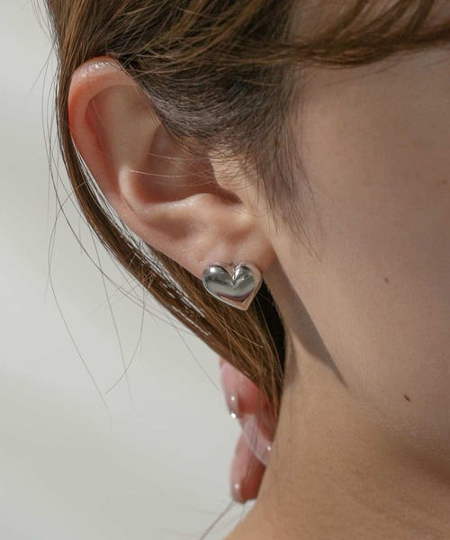 SMELLY（スメリー）の「ハートワンタッチピアス（ピアス（両耳用）・レディース・ゴールド/シルバー・-）」の3枚目の写真