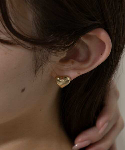 SMELLY（スメリー）の「ハートワンタッチピアス（ピアス（両耳用）・レディース・ゴールド/シルバー・-）」の6枚目の写真