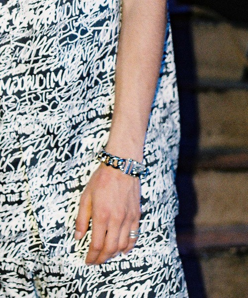 MYne（マイン）の「MYne マイン / Chain Bracelet シルバーチェーンブレスレット / G08AC040（ブレスレット・メンズ・シルバー・FREE）」の7枚目の写真