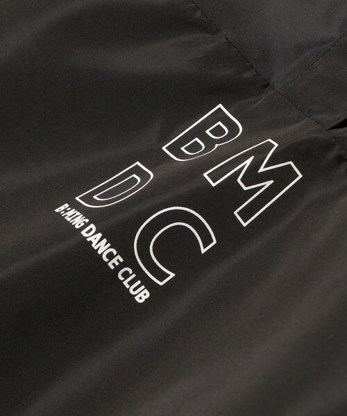 B:MING by BEAMS(ビーミングバイビームス)の「B:MING by BEAMS / ロゴプリント プルオーバー ブルゾン(130~160cm)(ブルゾン・キッズ・ホワイト/ブラック・130/160/140/150)」の10枚目の写真