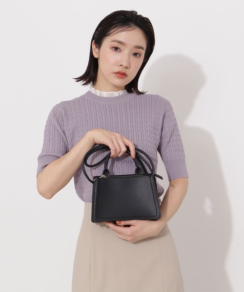 NATURAL BEAUTY BASIC（ナチュラルビューティーベーシック）の「トラペーズステッチポシェット（ショルダーバッグ・レディース・ブラック/オフホワイト/オレンジ・ﾌﾘ-）」の7枚目の写真