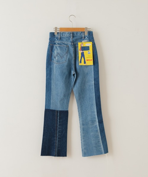 Wrangler(ラングラー)の「【Wrangler】FLAREJEAN (BLUE)(デニムパンツ・レディース・ブルー・S/M)」の2枚目の写真