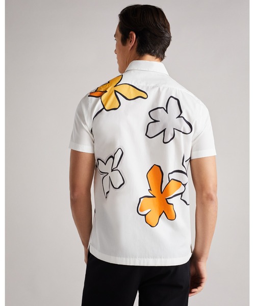 Ted Baker（テッドベーカー）の「OLYMPIK フローラルプリント シャツ（シャツ/ブラウス・メンズ・ホワイト・2/4/3/5）」の8枚目の写真