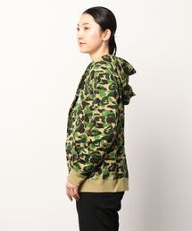 【A BATHING APE】3色展開 ABC CAMO PULLOVER HOODIE 要在庫確認 ABC CAMO BAPE FULL ZIP HOODIE L（パーカー）｜A BATHING APE