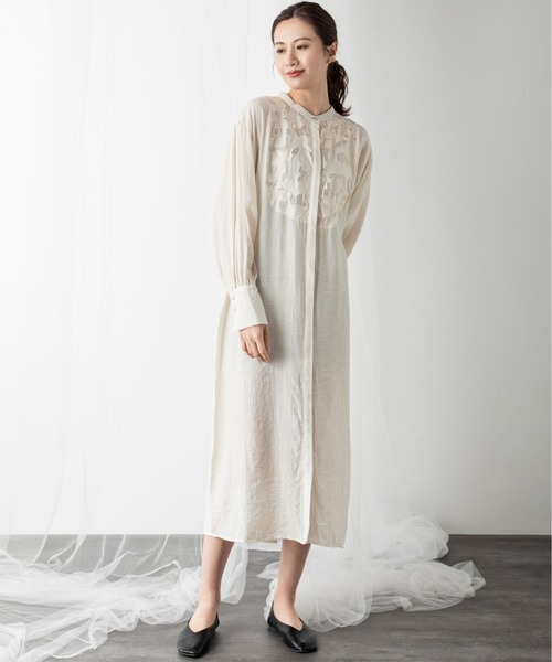 MILLION CARATS(ミリオンカラッツ)の「モチーフレースシアーワンピース(ワンピース・レディース・オフホワイト/ブラック/ピンク・FREE)」の4枚目の写真