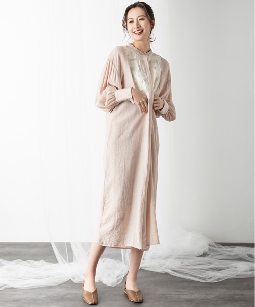 MILLION CARATS(ミリオンカラッツ)の「モチーフレースシアーワンピース(ワンピース・レディース・オフホワイト/ブラック/ピンク・FREE)」の5枚目の写真