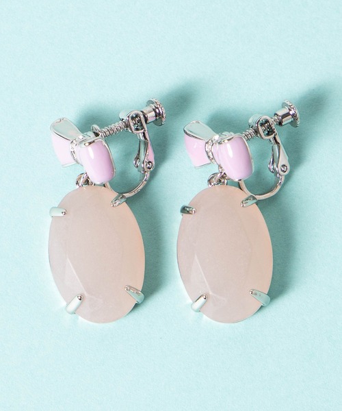 Mel cinna（メルシーナ）の「Mel cinna/ribbon ovalstone earring（イヤリング・レディース・パープル・FREE）」の4枚目の写真