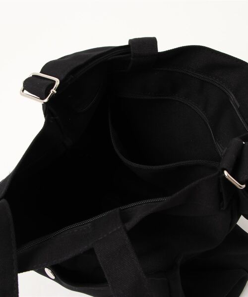 kutir(クティール)の「2WAYキャンバスバッグ(トートバッグ・レディース・ホワイト/ブラック・FREE)」の4枚目の写真